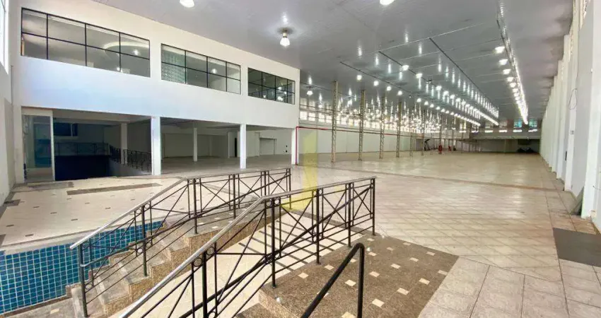 Barracão à venda, 3800 m² por R$ 10.000.000,00 - Maria Luiza - Cascavel/PR