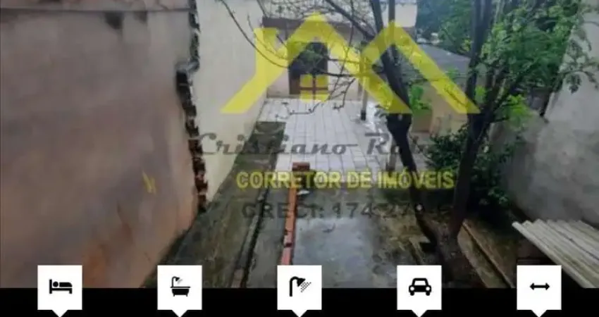 Casa para Venda em Guarulhos, Parque Primavera, 7 dormitórios, 2 suítes, 4 banheiros, 2 vagas