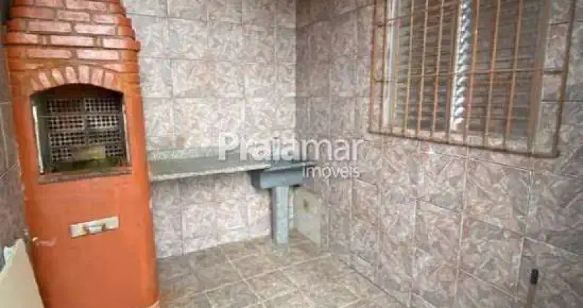 CASA TERREA GEMINADA | 02 DORM | 01 SUITE | 125M² | MARACANÃ - PRAIA GRANDE.