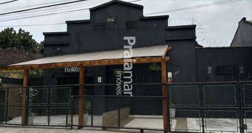 TERRENO 15x40 | COM GALPÃO DE 300m2 | CENTRO - SÃO VICENTE