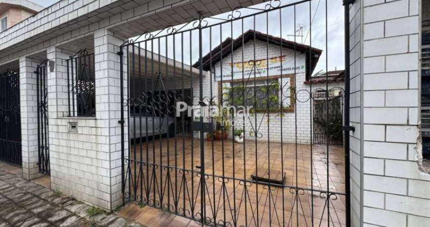 CASA TÉRREA COM EDICULA | 02 DORM | 02 VAGAS DE GARAGEM | 10 X 34 | JARDIM GUASSU - SÃO VICENTE.