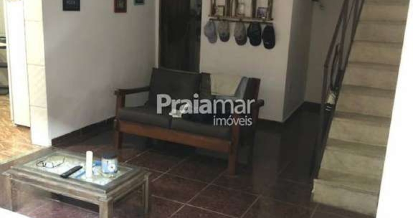 CASA CONDOMÍNIO 02 DORMS | QUINTAL | 01 VAGA COLETIVA | VILA VOTURUA - SÃO VICENTE