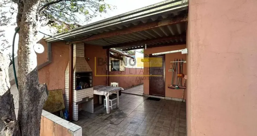 Casa com 3 dormitórios à venda, 115 m² por R$ 450.000 - Jardim Esmeralda - Santa Bárbara D'Oeste/SP