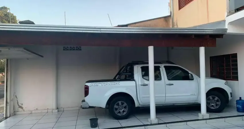 Lindo e espaçoso sobrado no bairro vista alegre em sbo com 3 dorm com ar cond (sendo 1 suite) 3 banheiros, espaço amplo p/ definir novo layout.