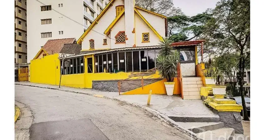 Casa com 5 quartos à venda na Rua Santa Branca, 30, Bela Vista, São Paulo