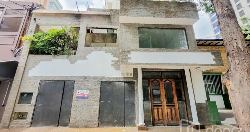 Prédio à venda na Rua Professor Atílio Innocenti, 891, Vila Nova Conceição, São Paulo