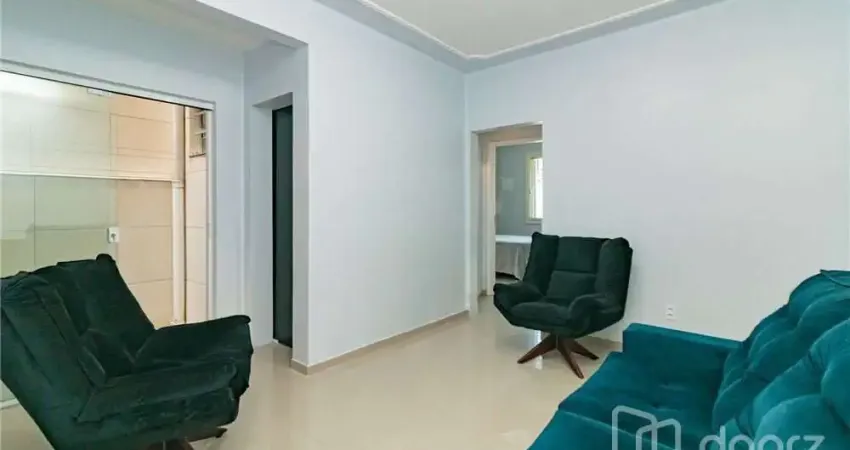 Apartamento com 2 quartos à venda na Rua Washington Luiz, 178, Centro Histórico, Porto Alegre