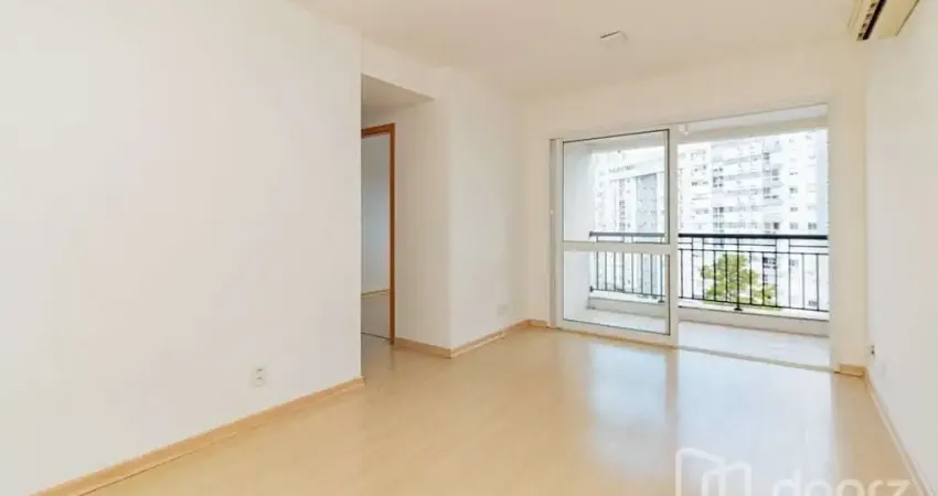 Apartamento com 2 quartos à venda na Rua Jari, 359, Passo da Areia, Porto Alegre