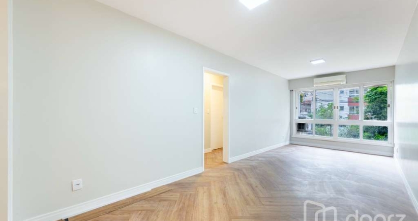 Apartamento com 2 quartos à venda na Rua Germano Petersen Júnior, 350, Auxiliadora, Porto Alegre