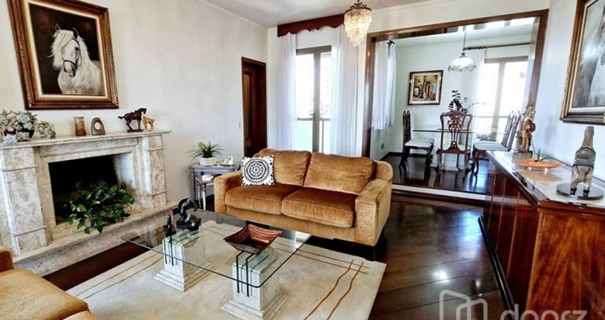 Apartamento com 3 quartos à venda na Rua Pascal, 882, Campo Belo, São Paulo