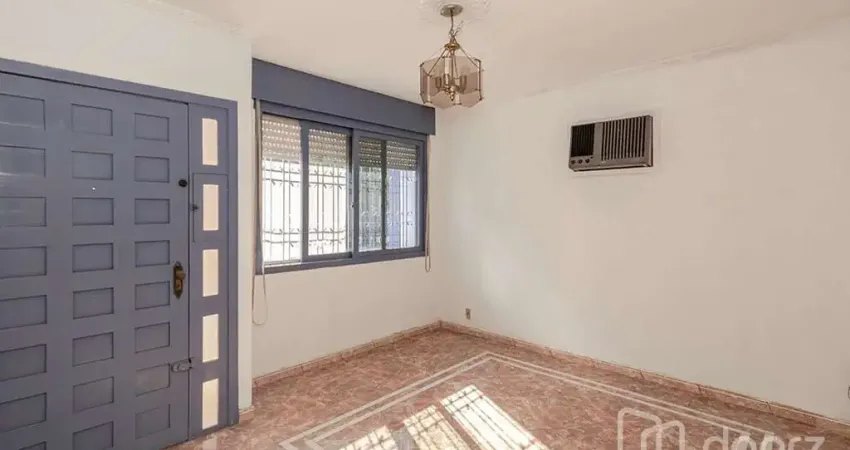 Casa com 3 quartos à venda na Avenida Professor Paula Soares, 416, Jardim Itu Sabará, Porto Alegre