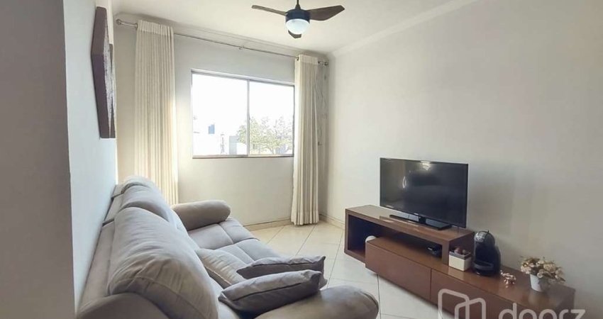 Apartamento com 3 quartos à venda na Rua Zacarias Alves de Melo, 108, Jardim Ibitirama, São Paulo