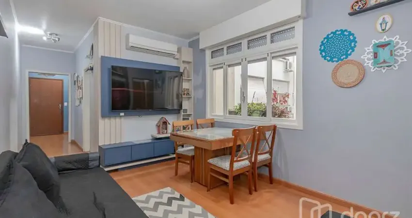 Apartamento com 3 quartos à venda na Rua Santo Antônio, 584, Floresta, Porto Alegre