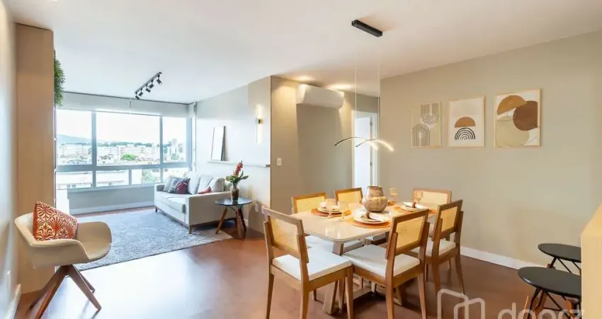 Apartamento com 3 quartos à venda na Rua Buenos Aires, 580, Petrópolis, Porto Alegre