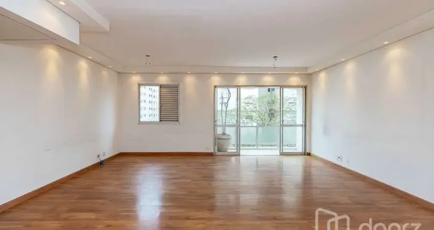Apartamento com 2 quartos à venda na Rua Morais de Barros, 999, Campo Belo, São Paulo