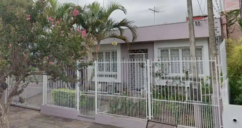 Casa com 3 quartos à venda na Avenida Rachel Wolfrid, 65, Morro Santana, Porto Alegre