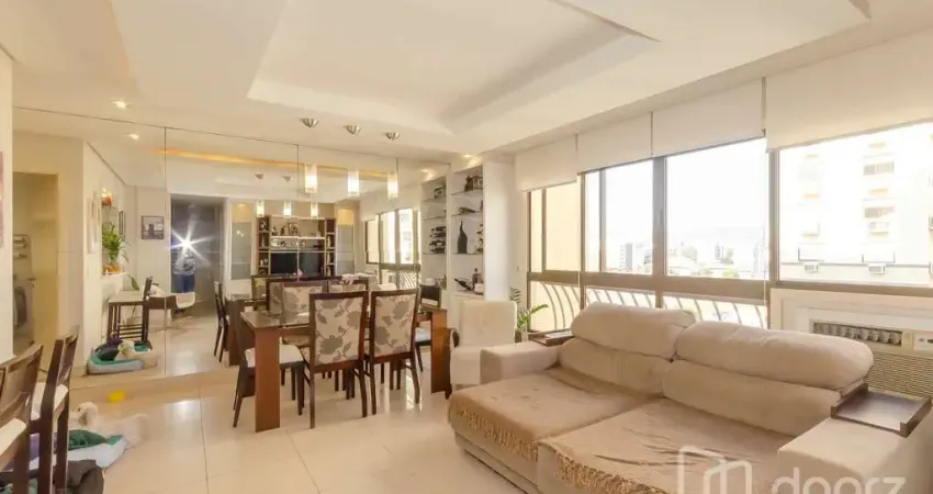 Apartamento com 3 quartos à venda na Avenida Grécia, 1100, Passo da Areia, Porto Alegre