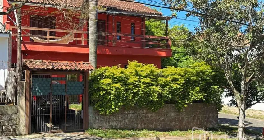 Casa com 3 quartos à venda na Rua Ventos do Sul, 200, Vila Nova, Porto Alegre