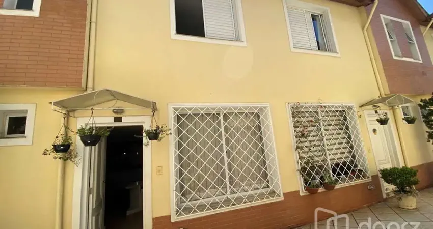 Casa em condomínio fechado com 3 quartos à venda na Rua João Turriano, 30, Vila Fachini, São Paulo