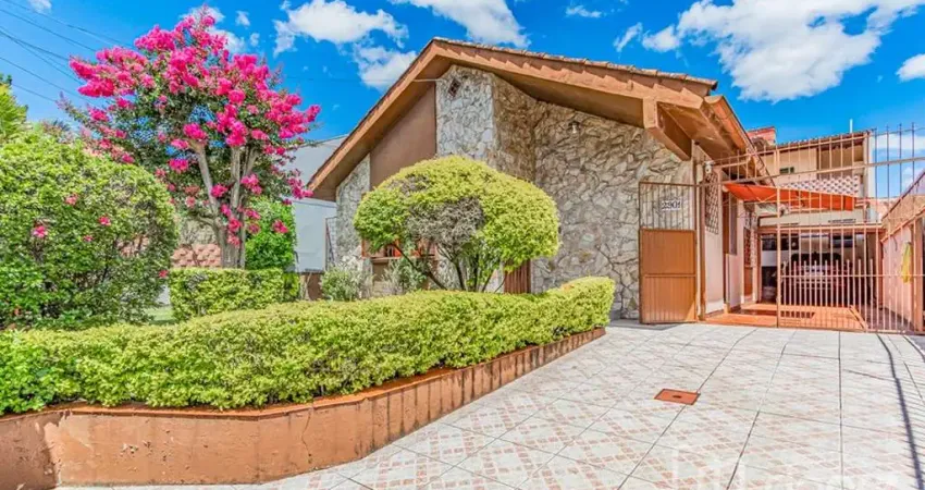 Casa com 5 quartos à venda na Rua Doutor Mário Totta, 2901, Tristeza, Porto Alegre