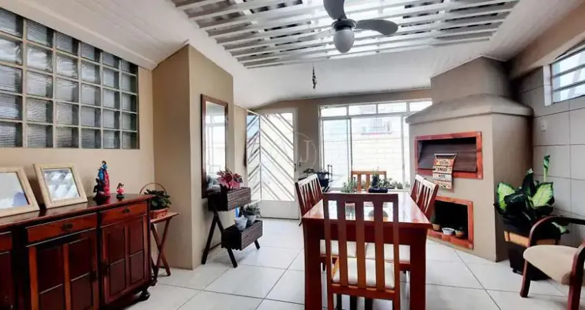 3 dormitórios, suíte, terraço, churrasqueira, lareira, garagem e em ótima localização!!!