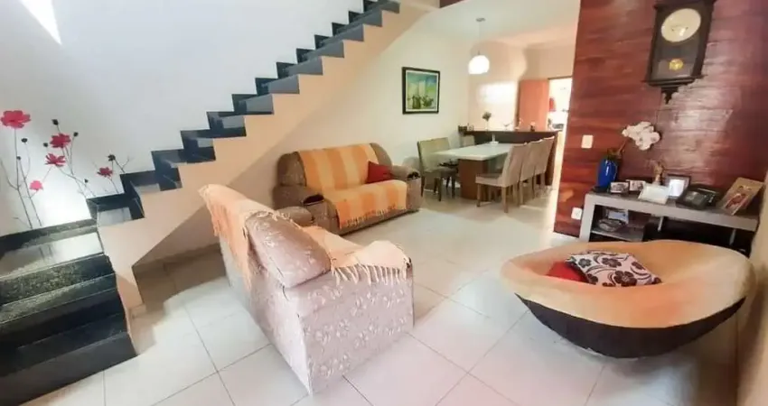 Casa Duplex em Contagem