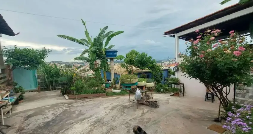 Casa em Santa Luzia