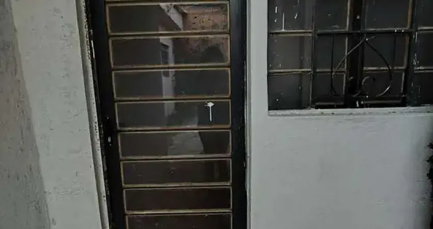 Casa para alugar em ouro preto bh, 2 quartos 1 vaga 1000m da ufmg