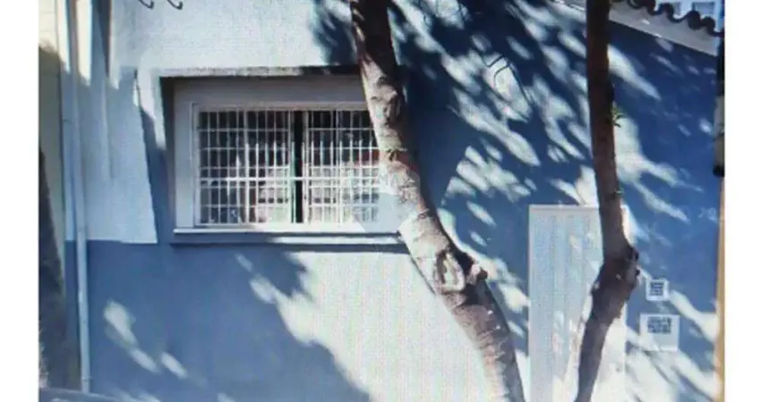 Casa no Centro  com 190 m²-  para reforma-house flipping