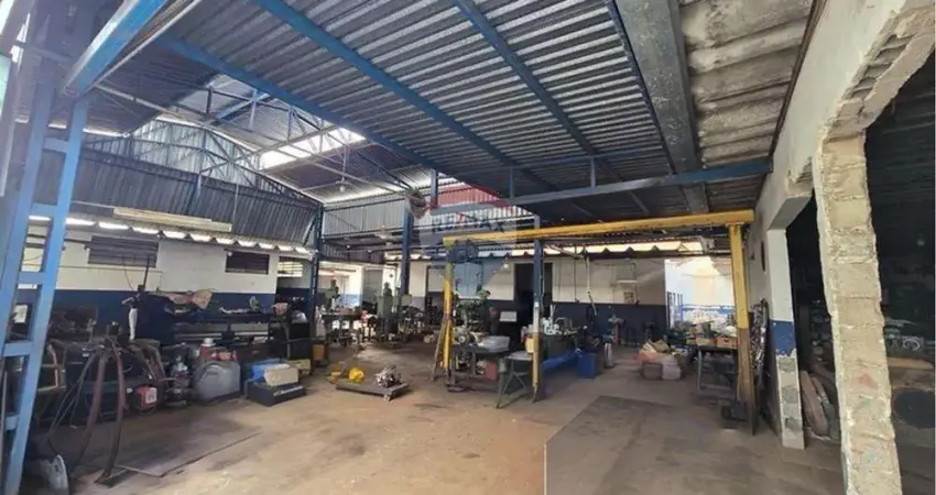 Amplo imóvel comercial com excelente localização no jardim palma travassos – ideal para showroom, escritório ou logística