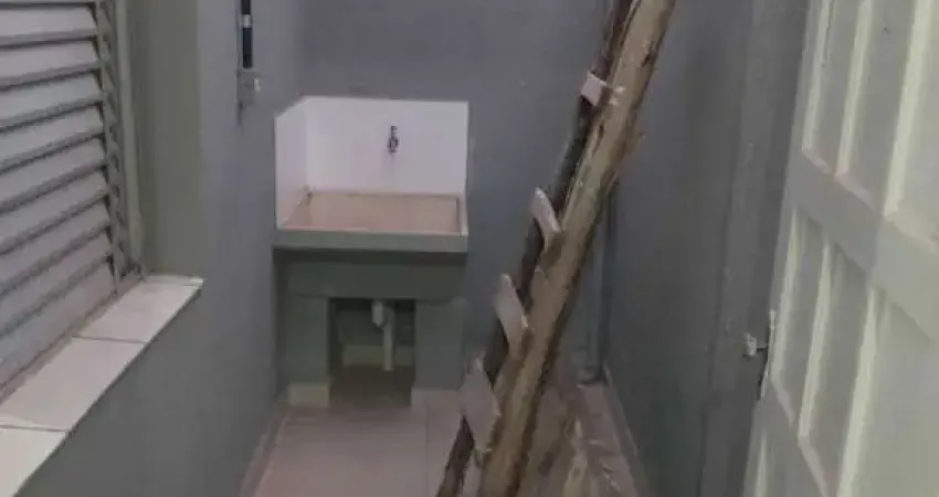 Casa com 1 quarto para alugar no Jardim Palmira, Guarulhos 