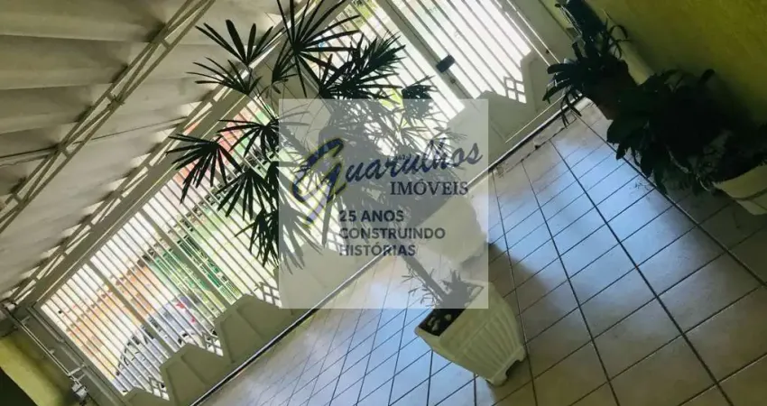 Sobrado com 3 suítes, 3 vagas na Vila Rosália po R$879.000,00