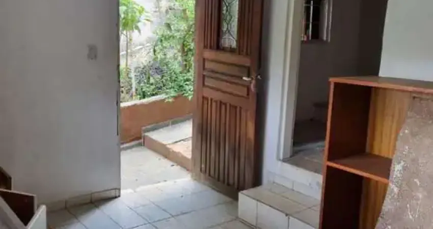 Casa para alugar por r$ 600,00/mês - vila silveira - guarulhos/sp