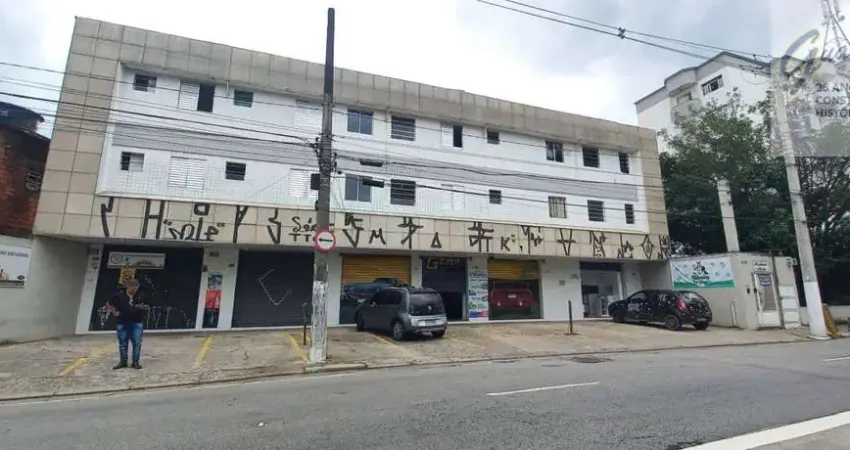 Ótimo apto próximo ao supermercado jaraguá, com 01 dormitório,
