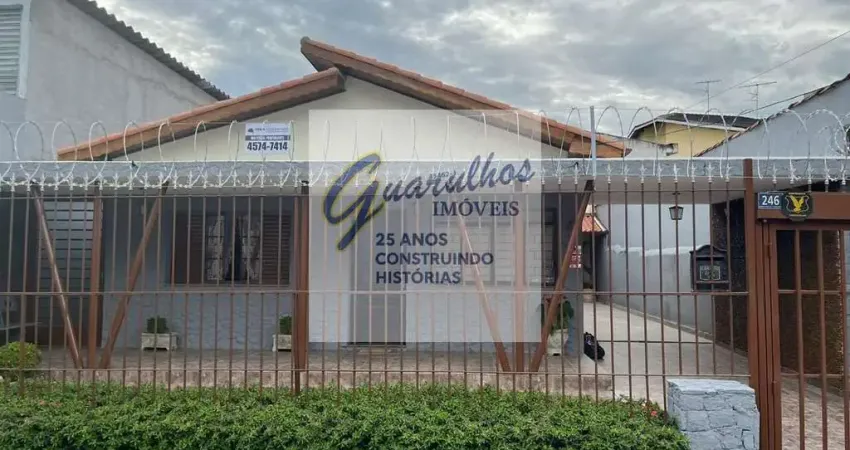 Casa com 3 quartos para alugar na Vila Galvão, Guarulhos 