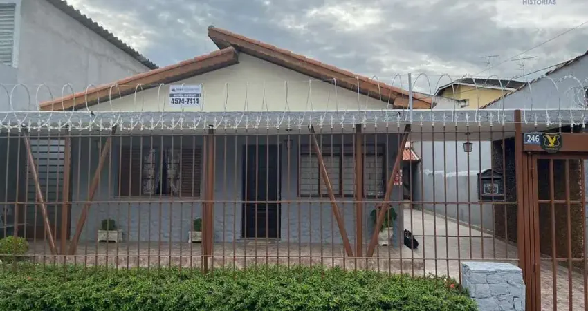 Casa com 3 quartos para alugar na Vila Galvão, Guarulhos 