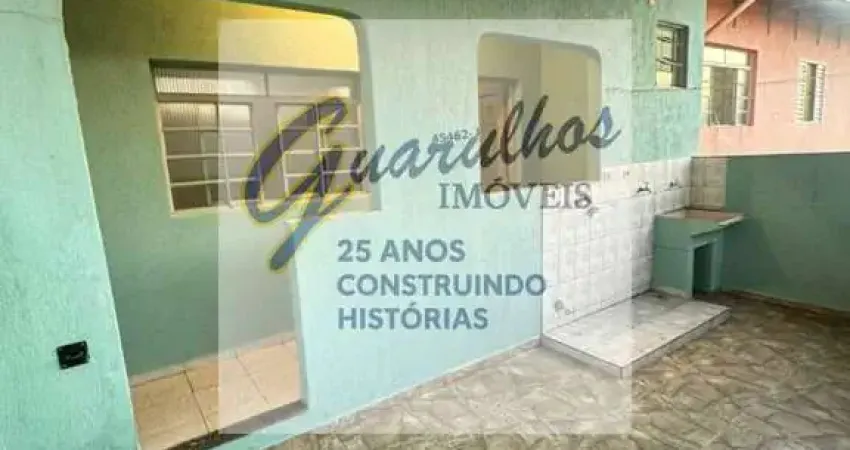Casa com 2 quartos para alugar na Vila Galvão, Guarulhos 