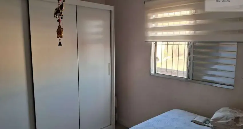 Sobrado com 3 dorms 1 suite,2 vagas de garagem e varea para churrasco