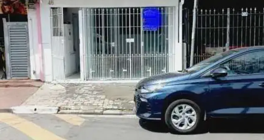 Casa comercial com 1 sala para alugar na Vila Rosália, Guarulhos 