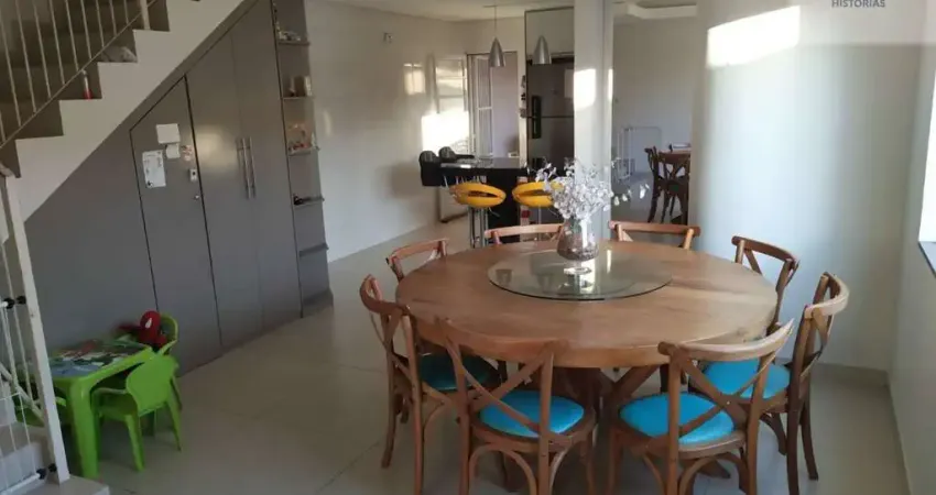 Sobrado á venda 300m², 3 Quartos, 6 Vagas, Jardim Santa Cecilia, Guarulhos