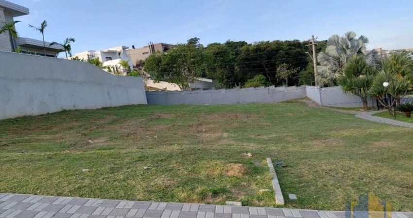 Terreno à venda no Condomínio Reserva do Paratehy, São José dos Campos 