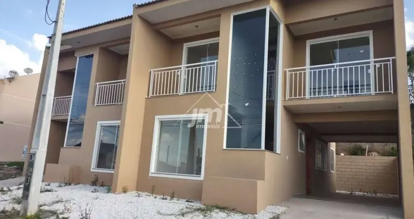Sobrado no Condomínio Veredas à venda no Bairro Águas Claras, em Campo Largo/PR.