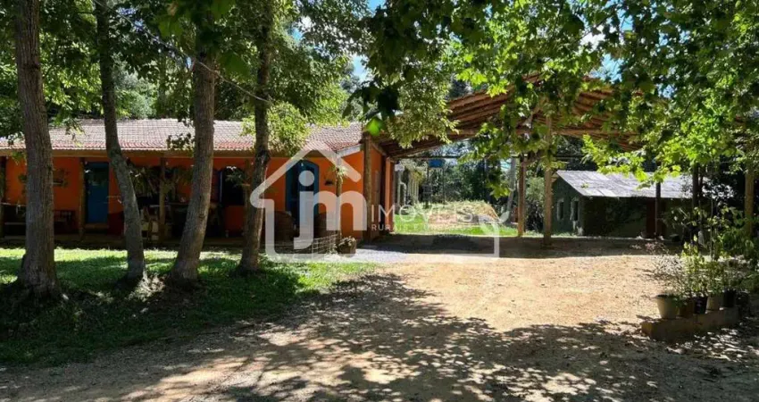 Casa com 4 quartos à venda no Fazendinha, Campo Largo