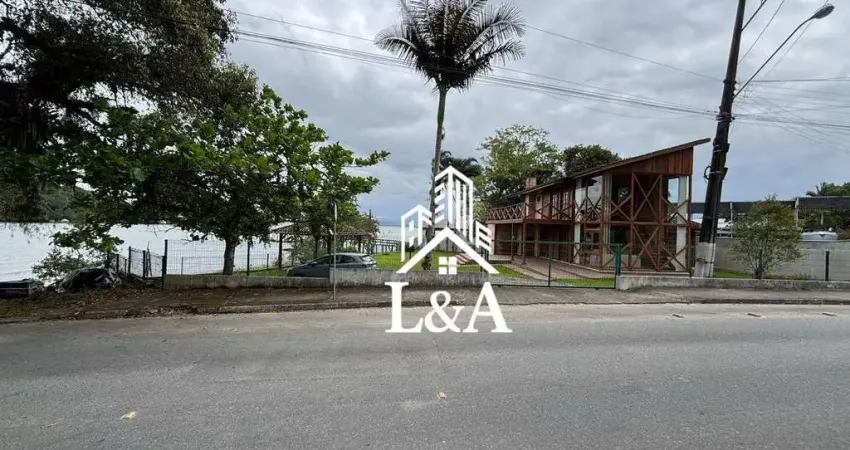 Casa com 4 dormitórios à venda, 245 m² por r$ 1.500.000,00 - vila da glória - são francisco do sul/sc