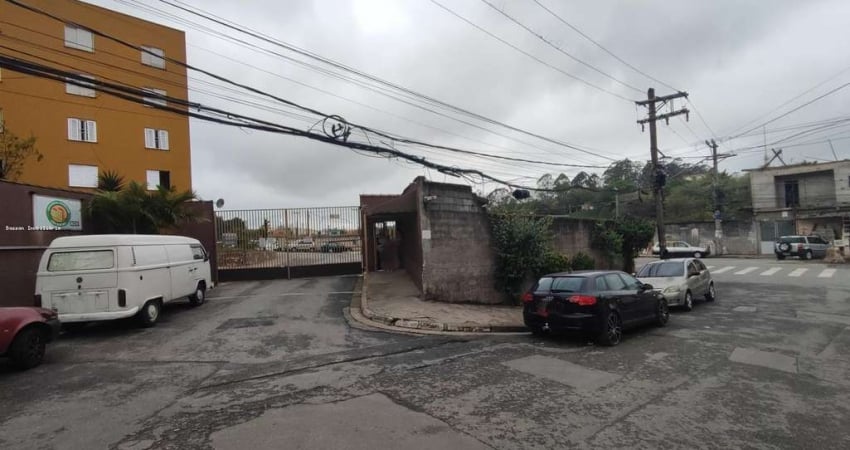 Apartamento para Locação em São Paulo, Parque são Rafael, 2 dormitórios, 1 banheiro, 1 vaga