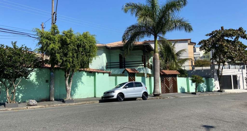 Sobrado para Venda em Santo André, PARQUE NOVO ORATÓRIO, 3 dormitórios, 1 suíte, 3 banheiros, 3 vagas