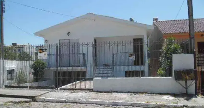Casa com 4 quartos para alugar na Rua Machado de Assis, 442, Nossa Senhora das Dores, Santa Maria