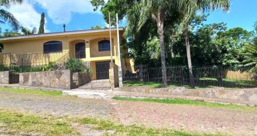 Casa com 3 quartos para alugar na Rua das Pedras Brancas, 740, Nossa Senhora do Perpétuo Socorro, Santa Maria