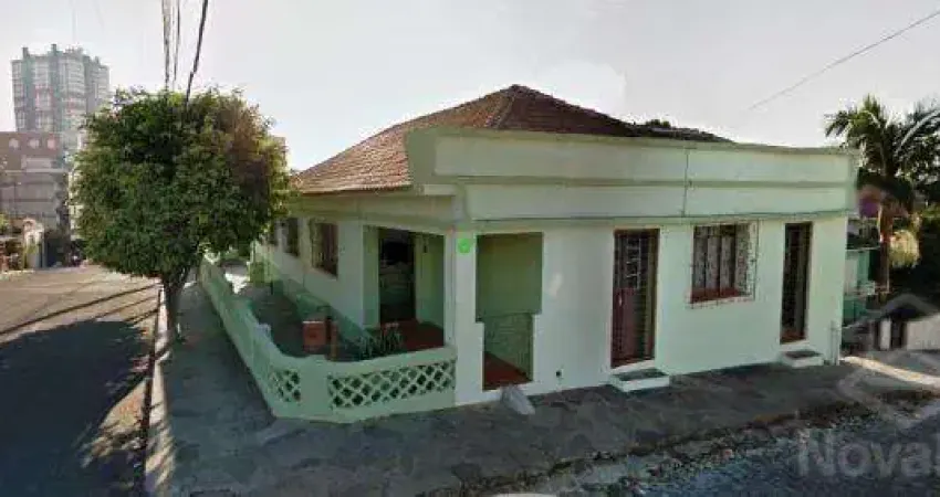 Casa com 3 quartos à venda na Rua Nelson Durand, 340, Nossa Senhora de Lourdes, Santa Maria