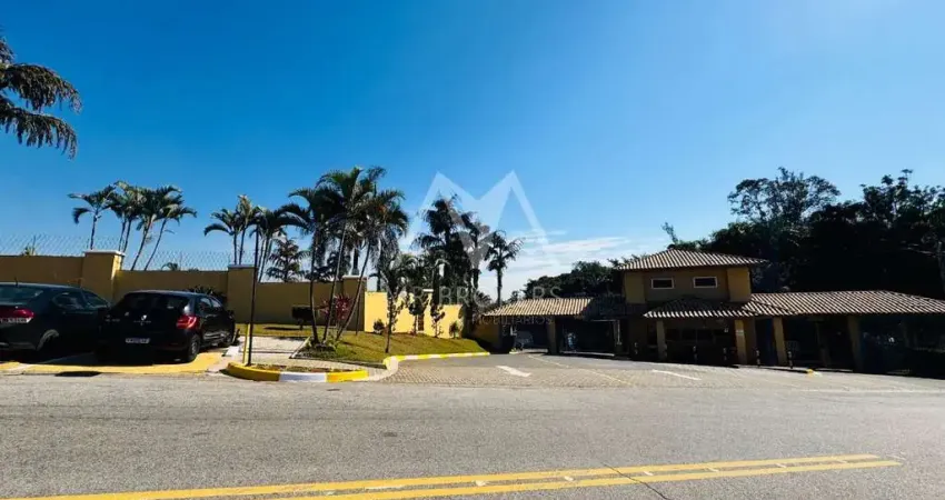Sobrado para Locação em Condomínio Ecovillage no Eloy Chaves em Jundiaí-SP  3 Quartos, 1 Suíte, 2 Salas, 3 Banheiros  Imperdível!